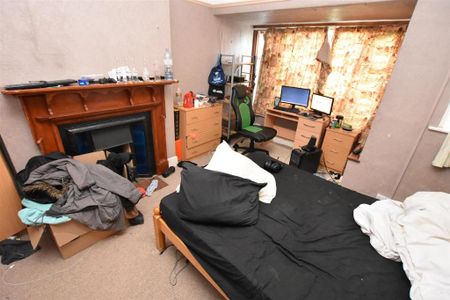 6 bedroom house to rent - Photo 4