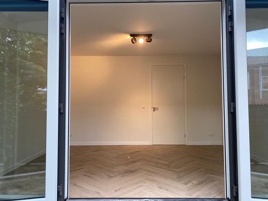 Huis te huur: Kruisweg 943-C 2132 CD Hoofddorp - Photo 1