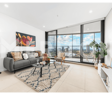 North-Facing Apartment with Stadium & City Views – The Retreat Aura - Photo 1