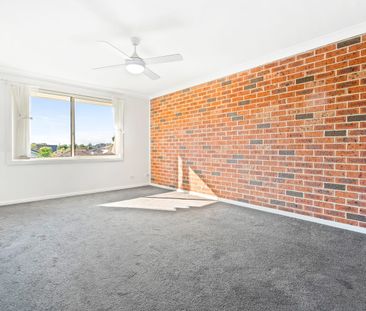 Overs 55s Villa - Photo 1