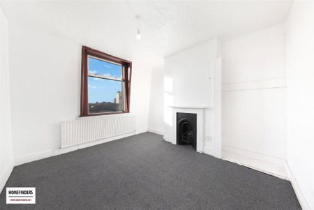 3 bedroom maisonette to rent - Photo 5