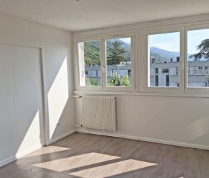 Location Appartement à PLATEAU DES PETITES ROCHES - Photo 1