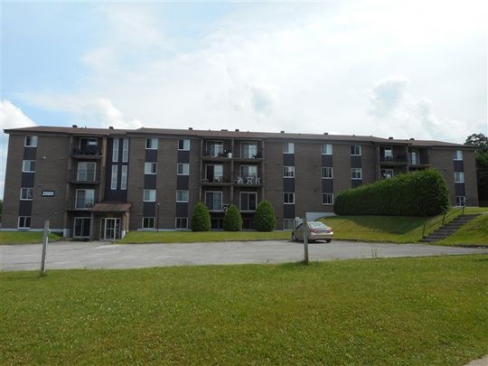 2080-402 rue Gauthier, Sherbrooke Magnifique 5½ libre pour Janvier - Photo 1