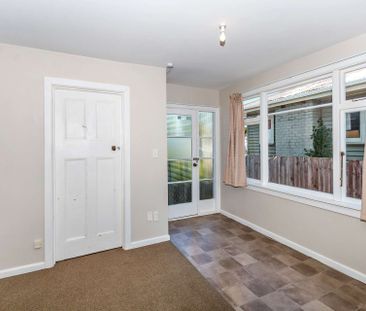 Cute 1 Bedroom Unit By The Beach! - Photo 3