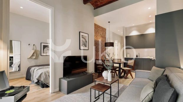 Apartamento de alquiler en Carrer de Lepant, Sagrada Família - Photo 1