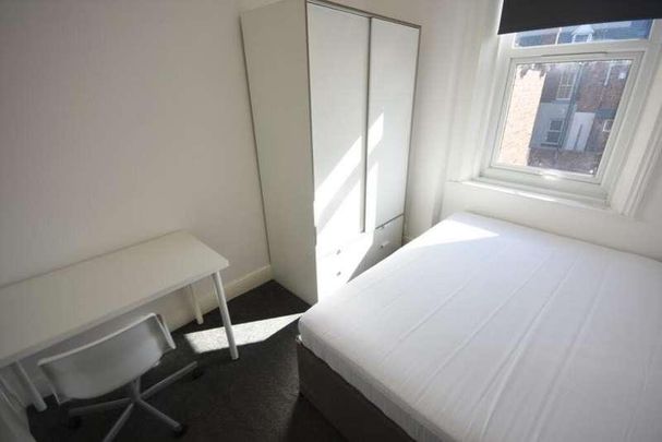 Lavender Gardens, Jesmond, NE2 - Photo 1