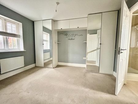 3 bedroom semi-detached house to rent - Photo 4