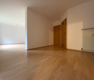 86Großzügige 3-Zimmer-Wohnung in Erlangen-Tennenlohe - Photo 1