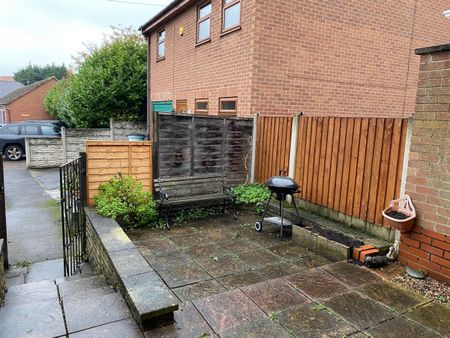 Pelham Street, Newark, Nottinghamshire, NG24 - Photo 2