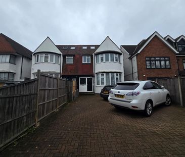 Golders Green Road, London NW11 - Photo 5