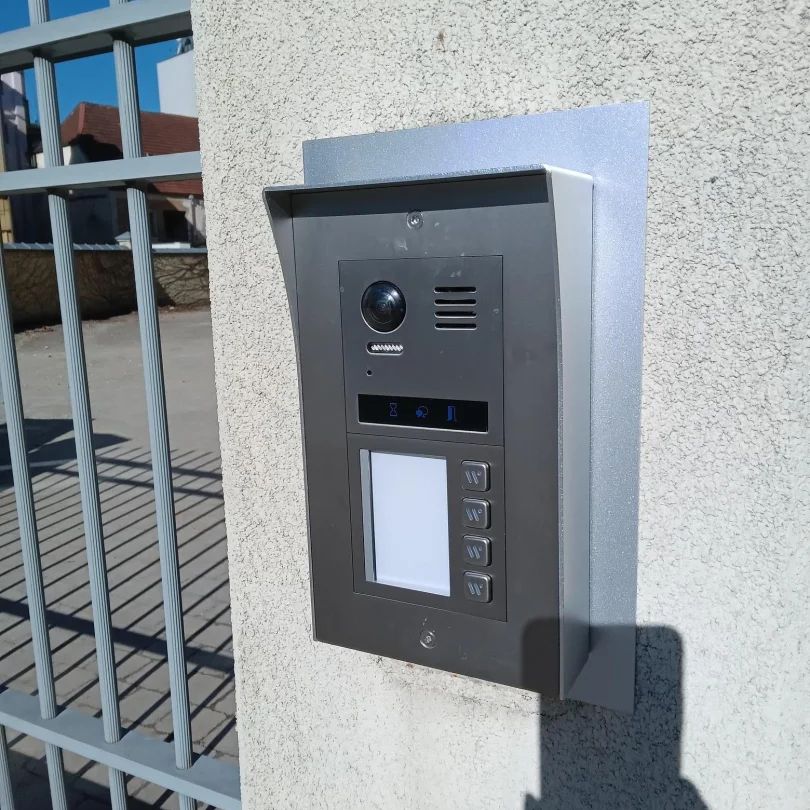 Traumhafte Dachterrassenwohnung mit Altbauflair - Erstbezug! - Foto 1