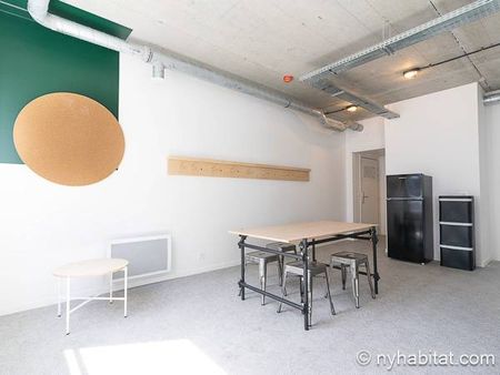 Logement à Paris, Location meublée - T4 - Banlieues (PA-4969) - Photo 4
