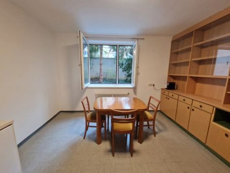 U3 Kardinal Nagl Platz - IDEALE SINGLE/PÄRCHENWOHNUNG - GARTENMITBENÜTZUNG - SEHR HELL und RUHIG - Photo 3