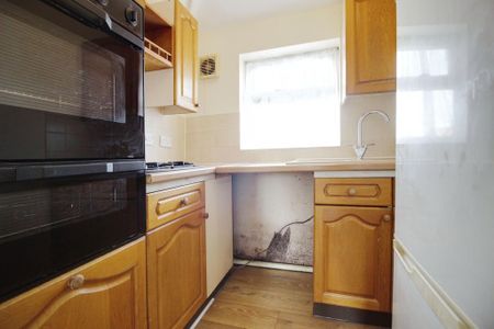 1 bedroom property to rent - Photo 3