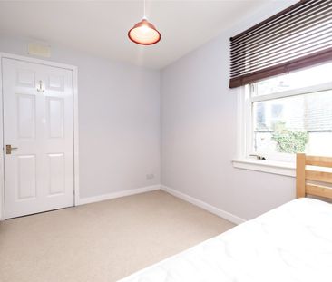 3 bedroom semi-detached house to rent - Photo 6