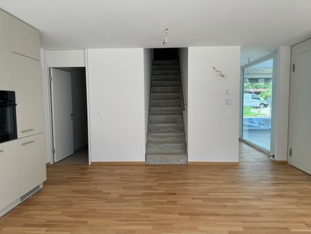 Magnifique appartement 4.5 pièces au rez à louer - B1-101 - Photo 2
