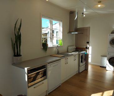 5 Hood Avenue, Heretaunga - Photo 6