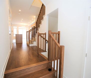 For Lease - 258 Monticello Avenue, Kanata, Ontario - Photo 1