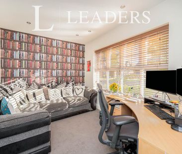 5 bedroom detached house to rent - Photo 5