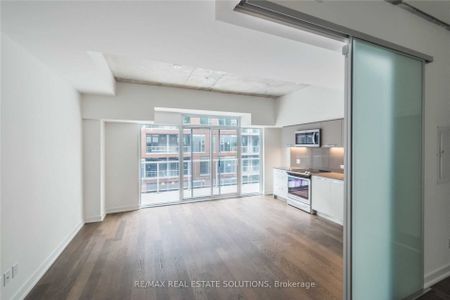 Riverside Square Lofts 15-45 , #510 - Photo 4