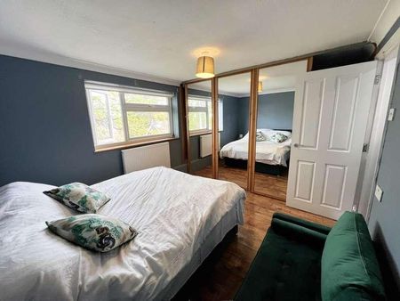 Downs Road, Luton, LU1 - Photo 5