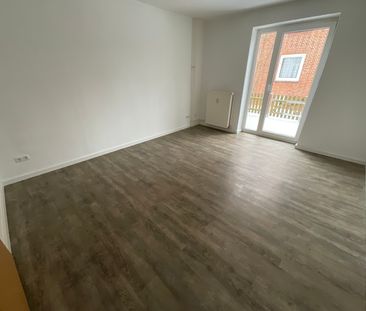 2 Zimmer-Wohnung mit Terrasse und geräumiger Küche - Foto 1