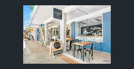 TWO BEDROOM RENOVATED BEACH PAD - AMAZING LOCATION! - Photo 5