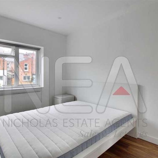 Norfolk Road, Reading, RG30 - Photo 1