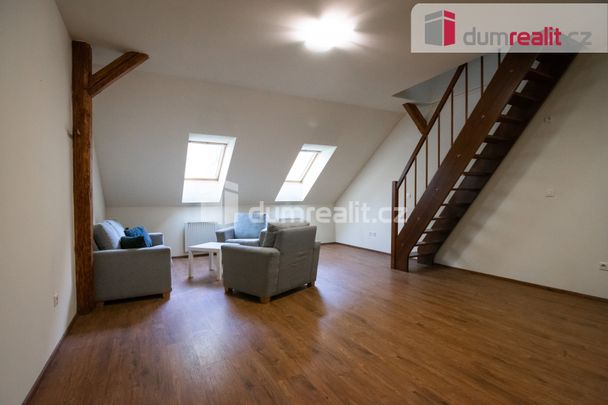 Pronájem bytu 2+kk 62 m² - Photo 1
