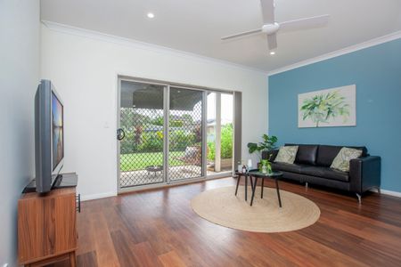 4 Bedrooms- Taree West - Photo 2