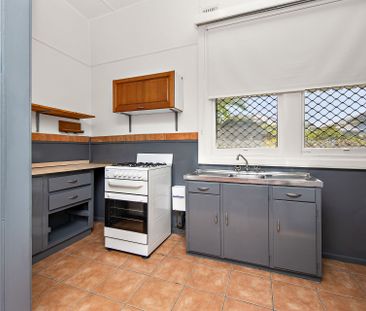 Cute One-Bedroom Unit in Adamstown - Photo 5