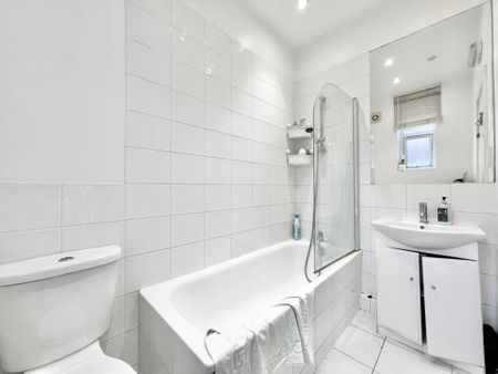 Flat to rent - Photo 4