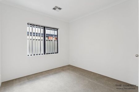 Stylish Family Home with Modern Comfort & Great Outdoor Living - Photo 4