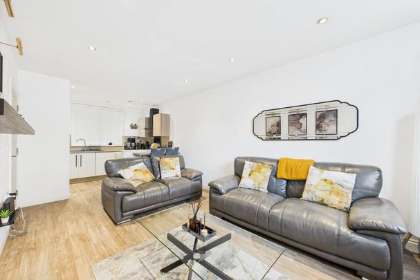 2 bedroom apartment to rent - Photo 1