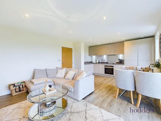 2 bedroom apartment to rent - Photo 1