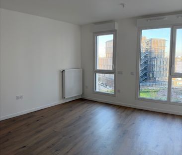 Location Appartement 1 pièce 30m² - Photo 4