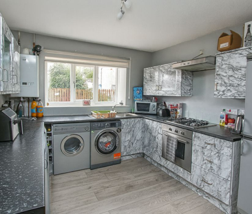 3 bed maisonette to rent in NE3 - Photo 2