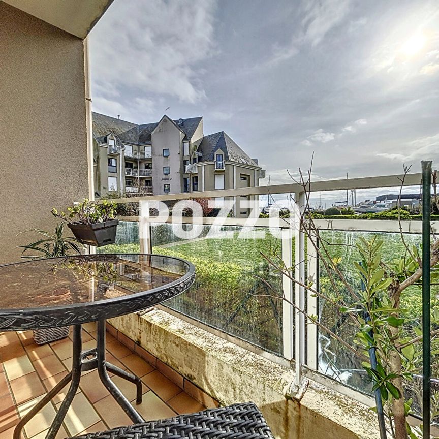 Location - Appartement T1 - 25 m² - Meublé à l'année - Granville - Photo 1