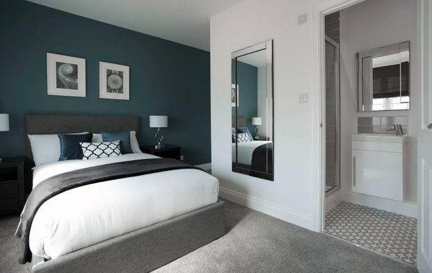 1 bedroom Flat To Let - Photo 1