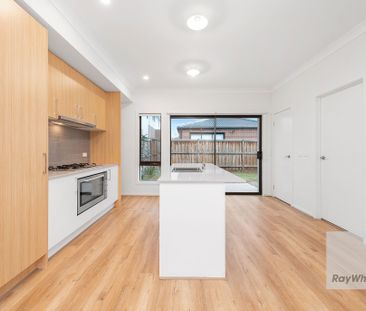 Charming & Low-Maintenance Living - Photo 6