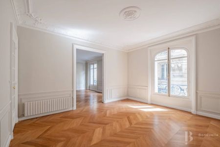 Rental Apartment Paris 7th Saint-Thomas-d'Aquin - Photo 4