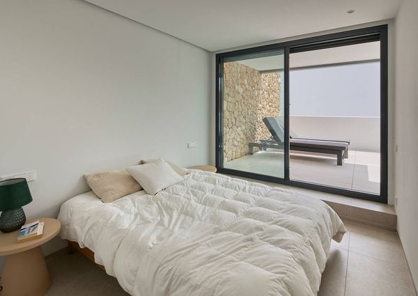 Luxury Detached House for rent in Santa Eulària des Riu, Spain