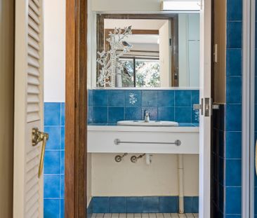 Spacious Family Living in a Quiet Cul-de-Sac Setting - Photo 3