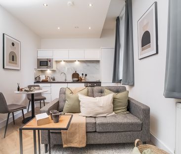 Apt LG03, Churchill House Residence - Photo 3