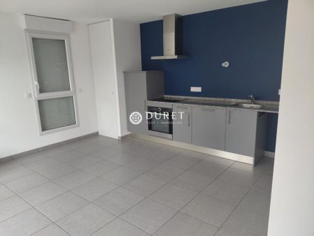 Location Maison 3 pièces 62m² LA BRUFFIERE 85530 - Photo 2