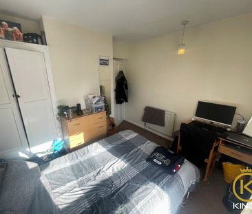 4 bedroom maisonette to rent - Photo 5