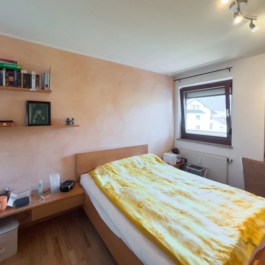 2-ZIMMER-WOHNUNG MIT TRAUMHAFTER AUSSICHT - Foto 1