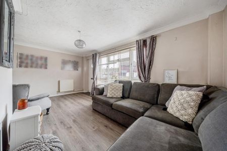 2 bedroom terraced house to rent - Photo 3