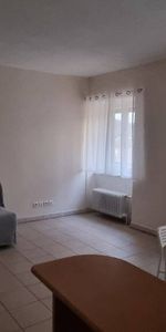 Location appartement 1 pièce 32 m² à Privas (07000) - Photo 3