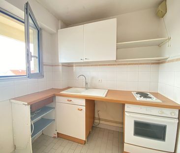 Location Appartement 1 pièce 29m² - Photo 2